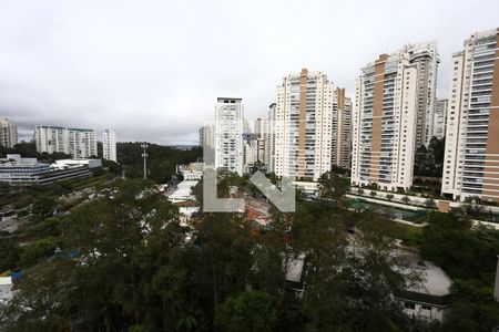 Apartamento à venda com 196m², 4 quartos e 3 vagas Apartamento à venda com 196m², 4 quartos e 3 vagasVista