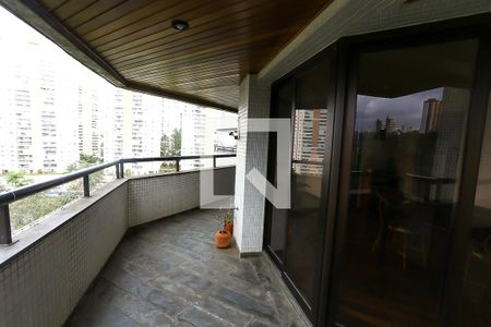 Varanda de apartamento à venda com 4 quartos, 196m² em Jardim Ampliação, São Paulo