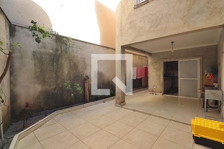 Casa à venda com 315m², 4 quartos e 4 vagasQuintal