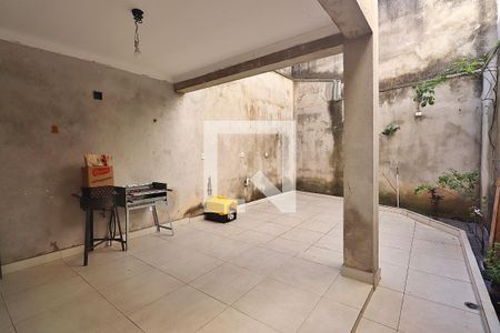 Casa à venda com 315m², 4 quartos e 4 vagasQuintal