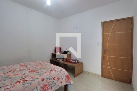 Casa à venda com 315m², 4 quartos e 4 vagasQuarto 2