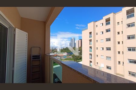 Apartamento para alugar com 90m², 2 quartos e 2 vagasVaranda do Quarto