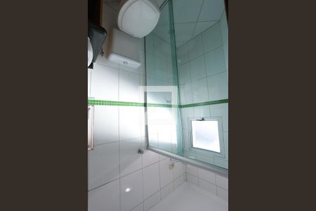 Casa à venda com 186m², 3 quartos e 4 vagasBanheiro da Suíte 1