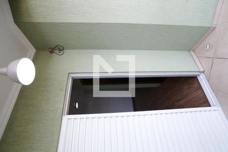 Casa à venda com 186m², 3 quartos e 4 vagasSacada Suíte 3