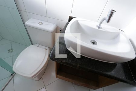 Casa à venda com 186m², 3 quartos e 4 vagasBanheiro da Suíte 1