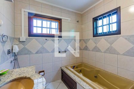 Casa à venda com 230m², 3 quartos e 3 vagas Casa à venda com 230m², 3 quartos e 3 vagasBnaheiro da Suíte