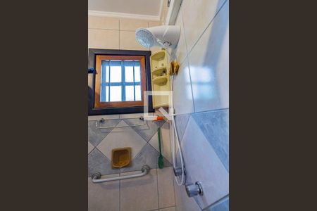 Casa à venda com 230m², 3 quartos e 3 vagas Casa à venda com 230m², 3 quartos e 3 vagasBnaheiro da Suíte