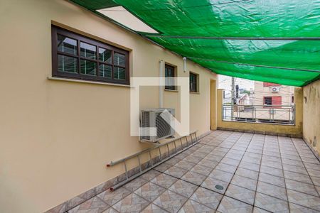 Casa à venda com 230m², 3 quartos e 3 vagas Casa à venda com 230m², 3 quartos e 3 vagasVaranda do Quarto 1