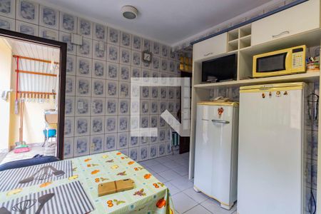 Casa à venda com 230m², 3 quartos e 3 vagas Casa à venda com 230m², 3 quartos e 3 vagasCozinha