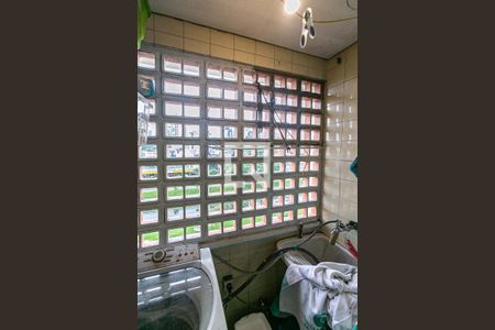 Apartamento à venda com 60m², 2 quartos e sem vagaCozinha e Área de Serviço