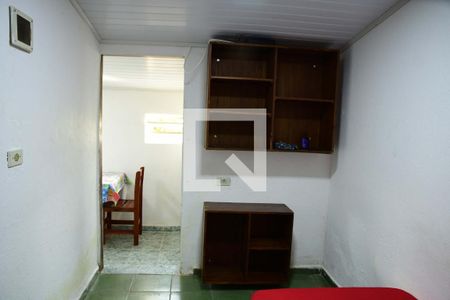 Quarto de kitnet/studio para alugar com 1 quarto, 28m² em Parque São George, Cotia