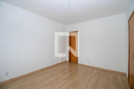 Apartamento à venda com 80m², 3 quartos e 1 vaga Apartamento à venda com 80m², 3 quartos e 1 vagaSuíte