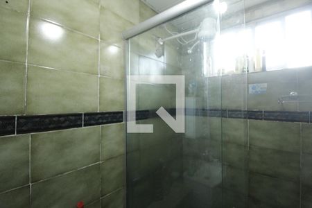 Banheiro de apartamento à venda com 2 quartos, 45m² em Morro Santana, Porto Alegre