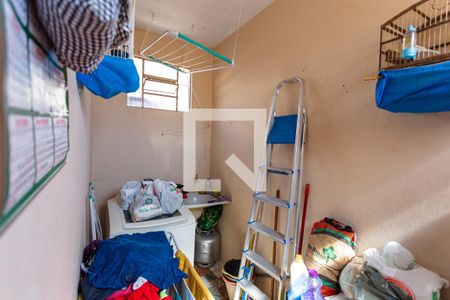 Casa para alugar com 269m², 8 quartos e 15 vagasÁrea de Serviço da Casa B