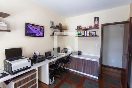 Casa para alugar com 269m², 8 quartos e 15 vagasQuarto 3/Escritório