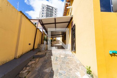 Casa para alugar com 269m², 8 quartos e 15 vagasGaragem