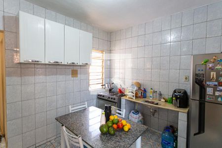 Casa para alugar com 269m², 8 quartos e 15 vagasCozinha da Casa B