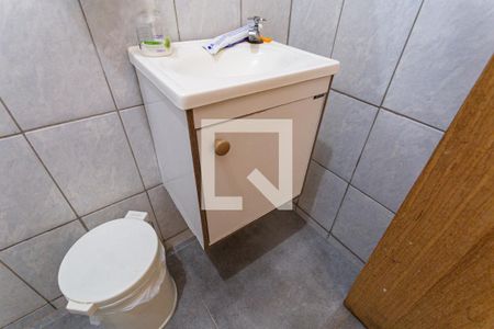 Casa para alugar com 269m², 8 quartos e 15 vagasArmário do Banheiro Social da Casa B