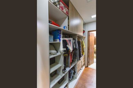 Casa para alugar com 269m², 8 quartos e 15 vagasCloset da Suíte 1