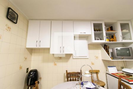 Apartamento à venda com 126m², 3 quartos e 1 vaga Apartamento à venda com 126m², 3 quartos e 1 vagaCozinha - Armários