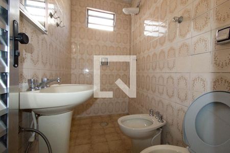 Banheiro da Suíte de casa para alugar com 3 quartos, 80m² em Parque Boturussu, São Paulo