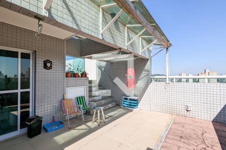 Apartamento à venda com 190m², 4 quartos e 3 vagasCobertura