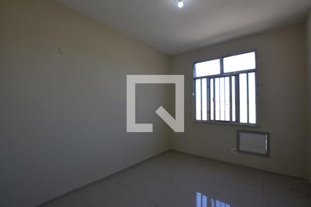 Quarto 1 de apartamento para alugar com 2 quartos, 75m² em Bento Ribeiro, Rio de Janeiro