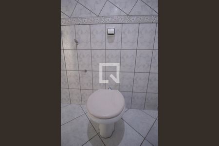 Casa para alugar com 60m², 1 quarto e 2 vagasBanheiro