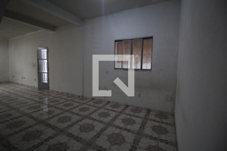 Casa para alugar com 60m², 1 quarto e 2 vagasQuarto