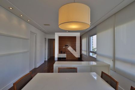 Sala de apartamento à venda com 3 quartos, 115m² em Pinheiros, São Paulo