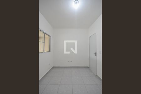 Dormitório de apartamento para alugar com 1 quarto, 28m² em Vila das Belezas, São Paulo