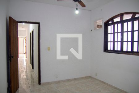 Quarto 2 de casa de condomínio para alugar com 2 quartos, 65m² em Rocha, São Gonçalo