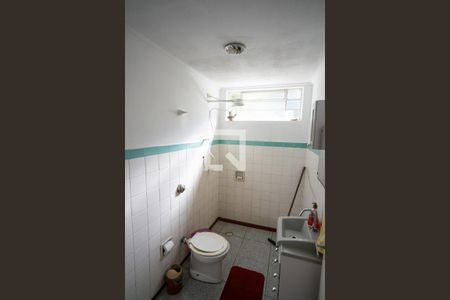 Casa à venda com 200m², 3 quartos e 3 vagasBanheiro de Serviço