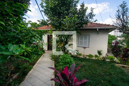 Casa à venda com 200m², 3 quartos e 3 vagasÁrea Externa