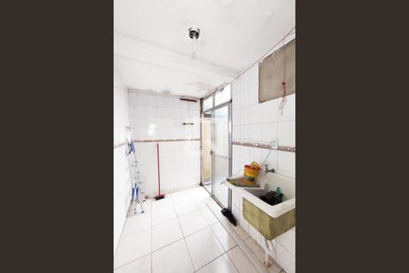 Apartamento à venda com 96m², 2 quartos e sem vaga Apartamento à venda com 96m², 2 quartos e sem vaga Área de Serviço