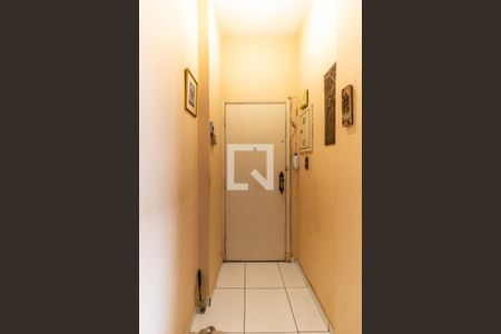 Apartamento à venda com 70m², 1 quarto e sem vaga Apartamento à venda com 70m², 1 quarto e sem vagaCorredor de Entrada