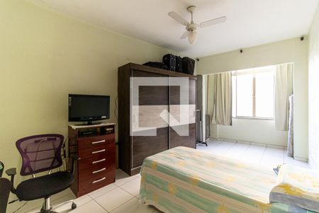 Apartamento à venda com 70m², 1 quarto e sem vaga Apartamento à venda com 70m², 1 quarto e sem vagaQuarto