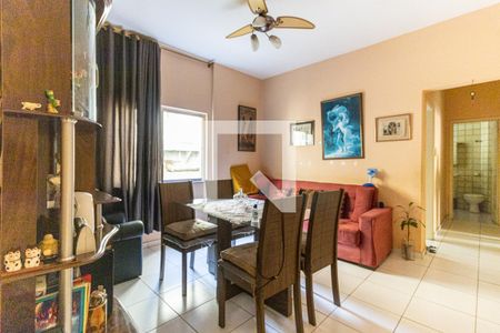 Apartamento à venda com 70m², 1 quarto e sem vaga Apartamento à venda com 70m², 1 quarto e sem vagaSala