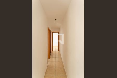 Corredor de apartamento para alugar com 2 quartos, 52m² em Conjunto Helena Antipoff, Belo Horizonte