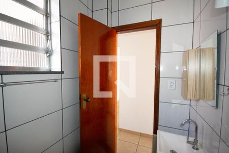 Apartamento para alugar com 54m², 2 quartos e 1 vaga Apartamento para alugar com 54m², 2 quartos e 1 vagaBanheiro