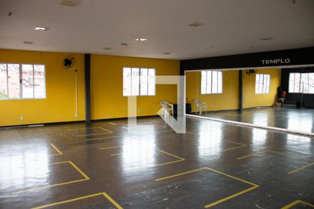 Apartamento para alugar com 48m², 2 quartos e 1 vaga Apartamento para alugar com 48m², 2 quartos e 1 vagaÁrea comum - Academia