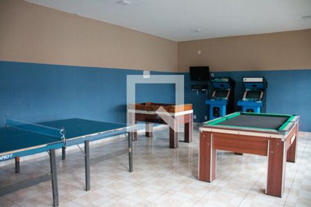 Apartamento para alugar com 48m², 2 quartos e 1 vaga Apartamento para alugar com 48m², 2 quartos e 1 vagaSalão de jogos