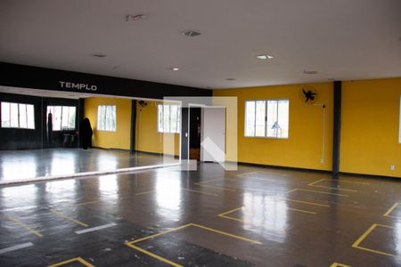 Apartamento para alugar com 48m², 2 quartos e 1 vaga Apartamento para alugar com 48m², 2 quartos e 1 vagaÁrea comum - Academia