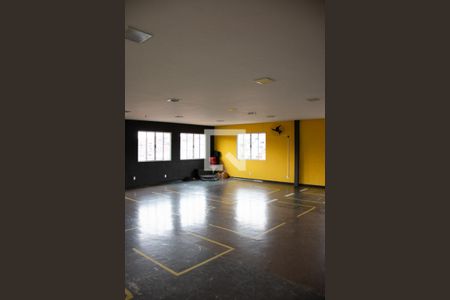 Apartamento para alugar com 48m², 2 quartos e 1 vaga Apartamento para alugar com 48m², 2 quartos e 1 vagaÁrea comum - Academia