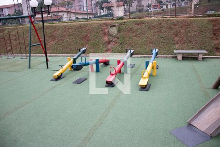 Apartamento para alugar com 48m², 2 quartos e 1 vaga Apartamento para alugar com 48m², 2 quartos e 1 vagaÁrea Comum - Playground