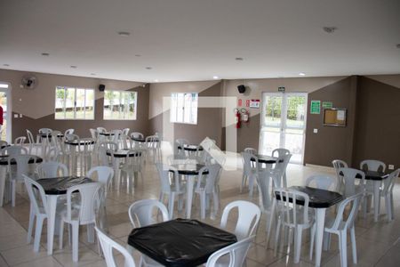Apartamento para alugar com 48m², 2 quartos e 1 vaga Apartamento para alugar com 48m², 2 quartos e 1 vagaSalão de Festas