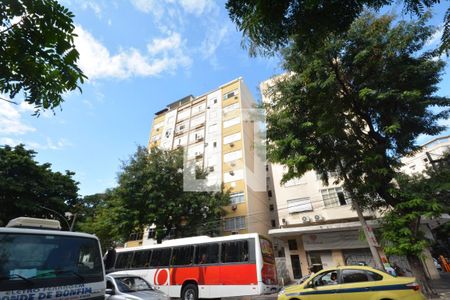 Apartamento para alugar com 123m², 3 quartos e 1 vagaFachada