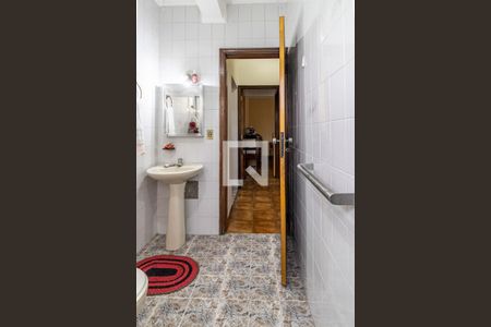 Casa à venda com 535m², 3 quartos e 2 vagasBanheiro 2