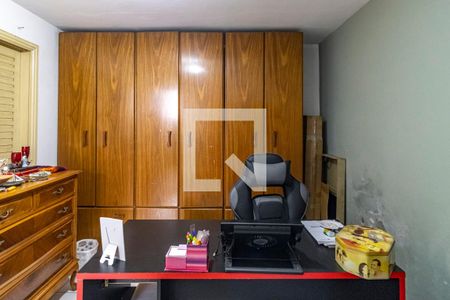 Casa à venda com 535m², 3 quartos e 2 vagasQuarto 4 de Serviço