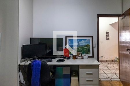 Casa à venda com 535m², 3 quartos e 2 vagasQuarto 2